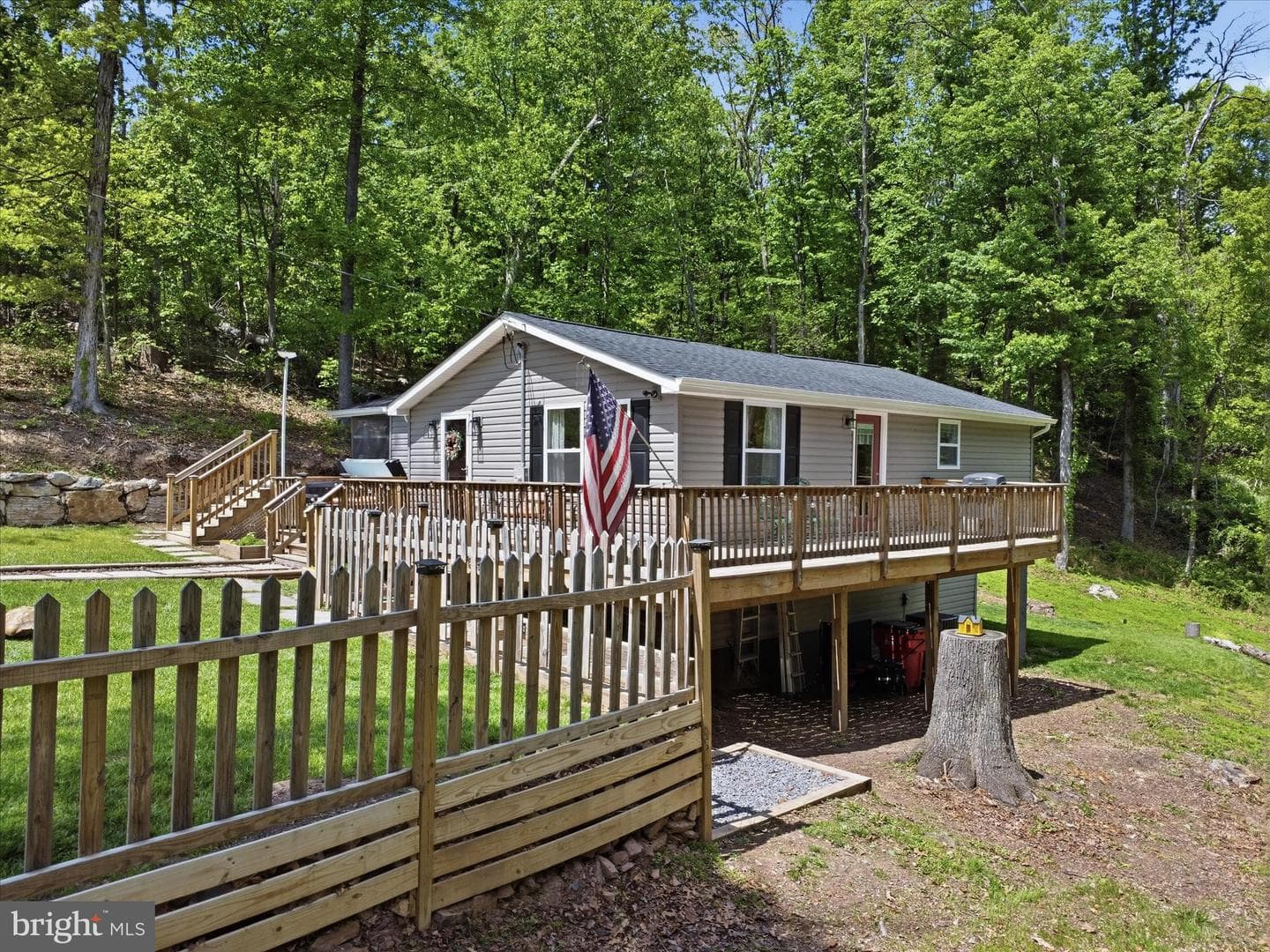 3147 Mountain Lake Road photo 4