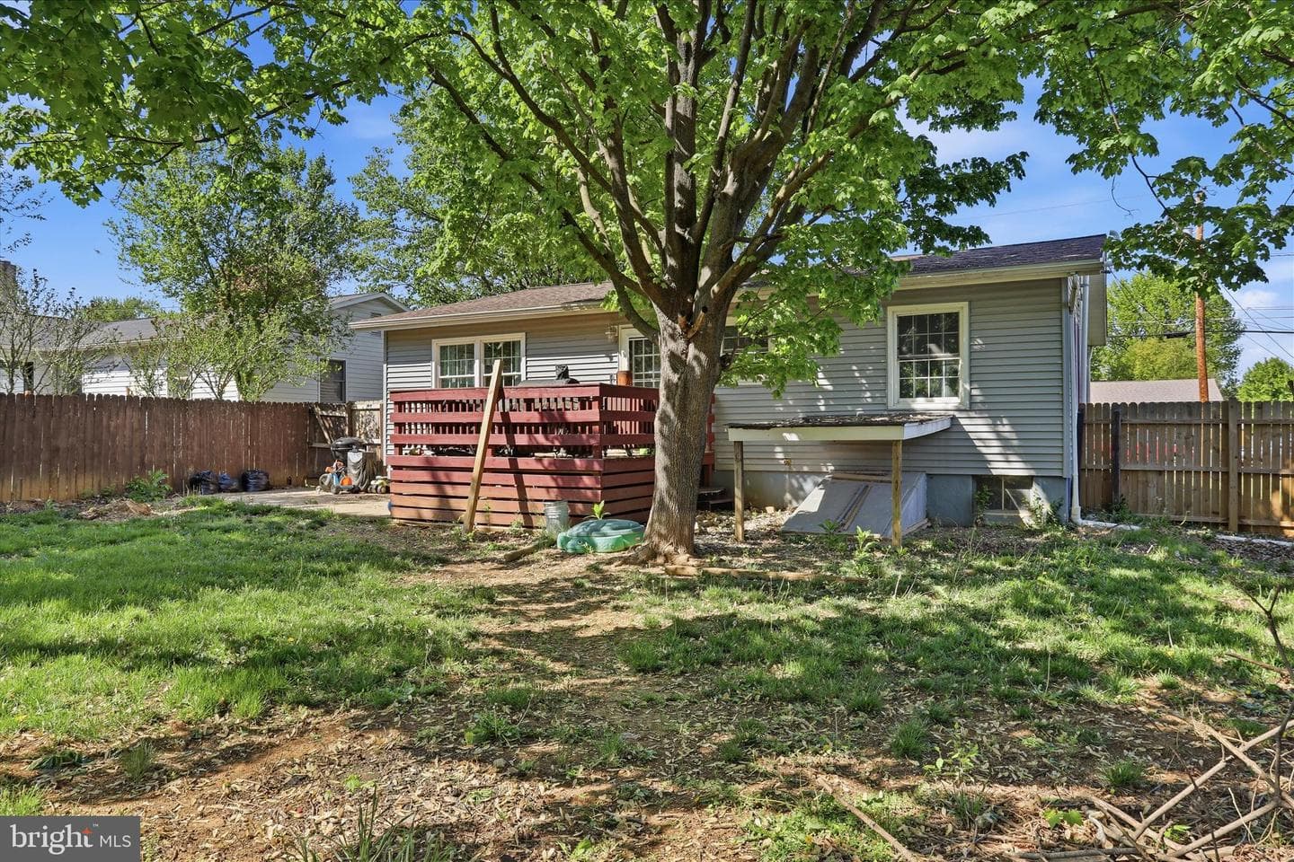 1005 Carrie Way photo 28