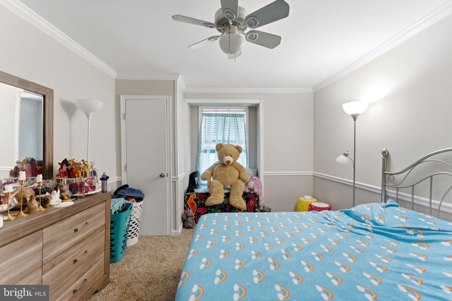 713 Wall Street photo 11