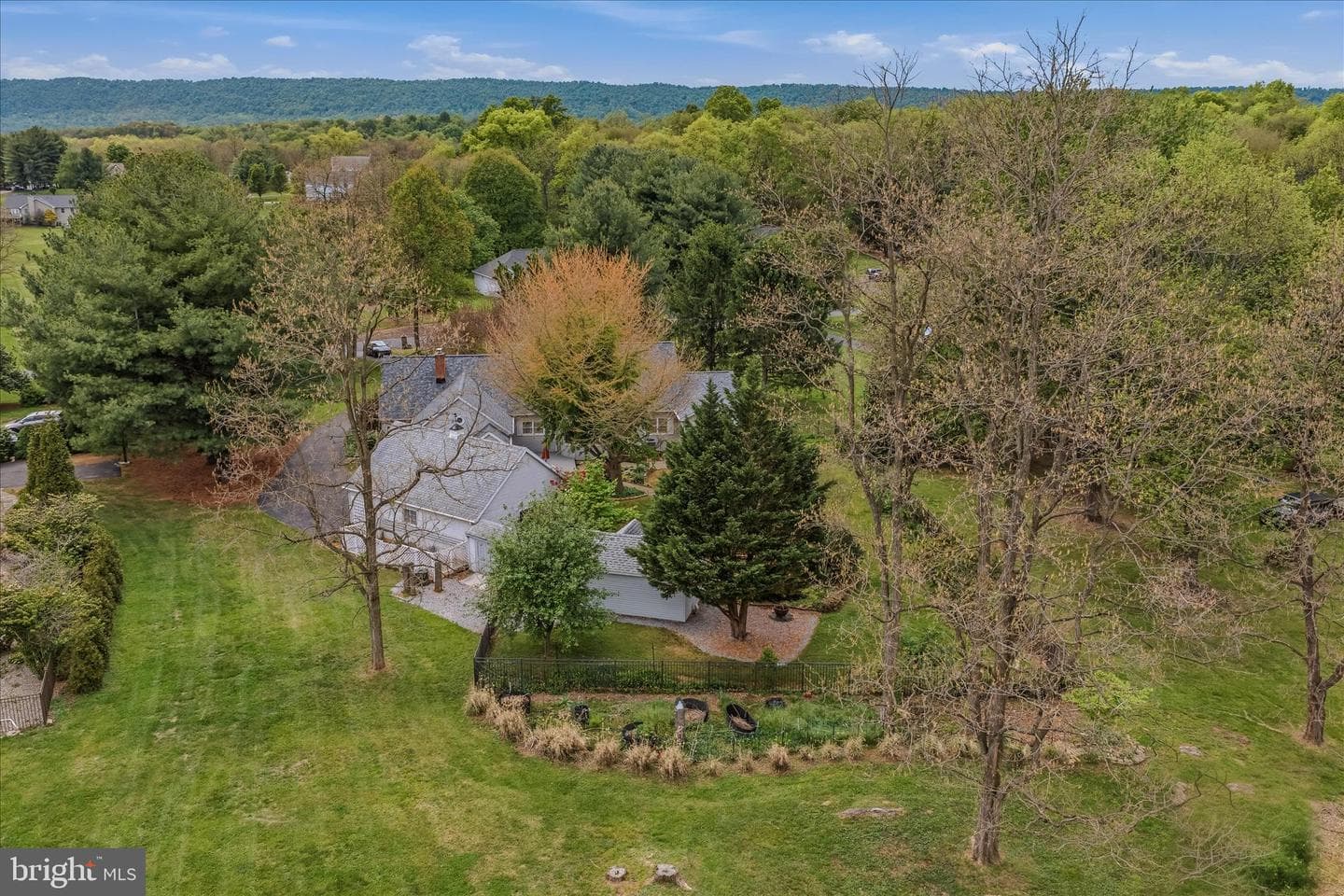 236 Babbling Brook Lane photo 83