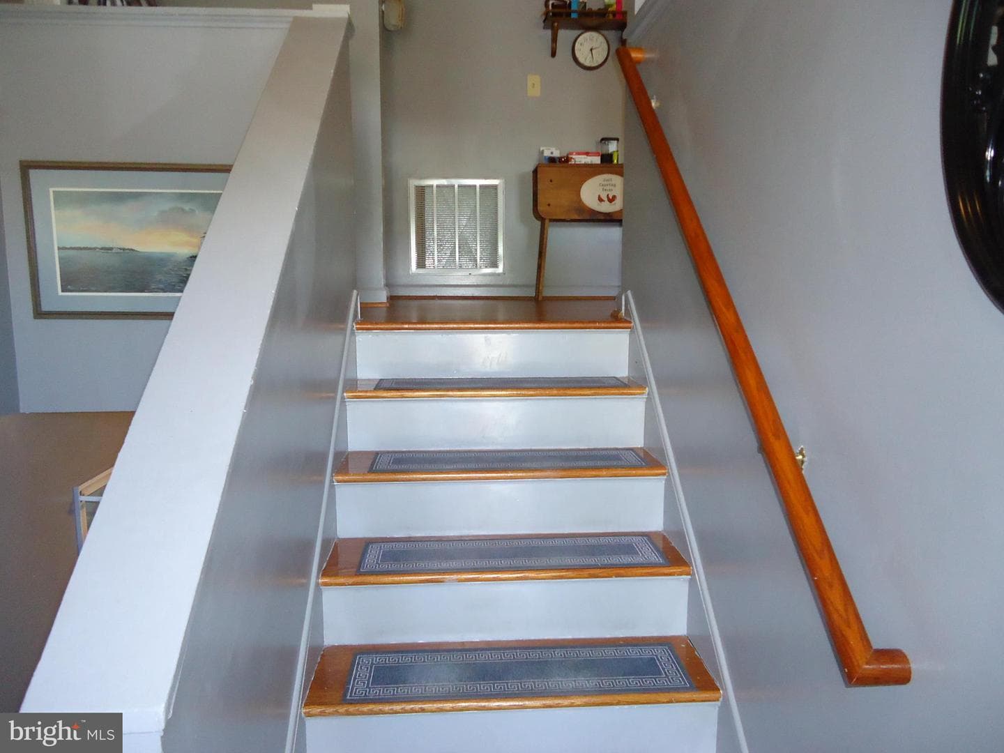 30 Squire Circle photo 13