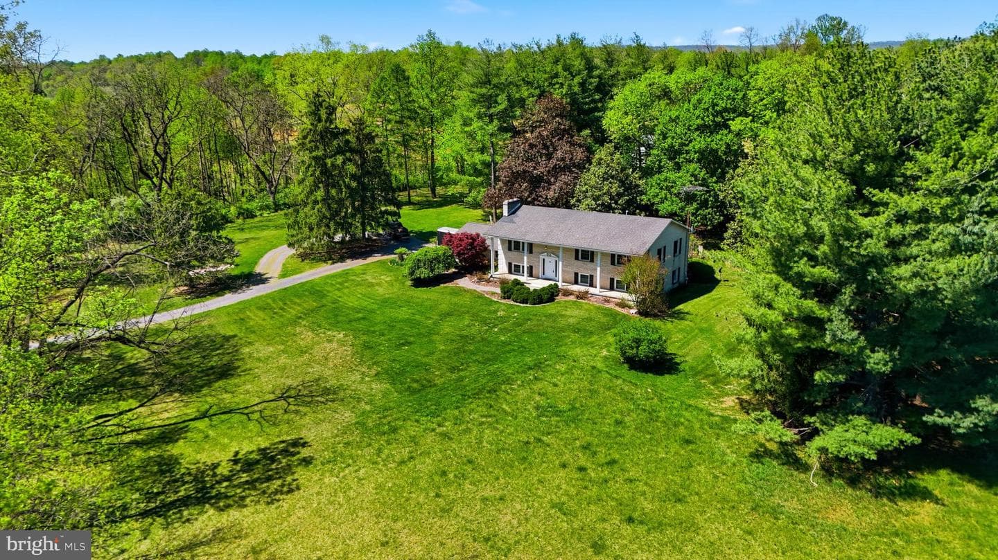 1539 Harold Drive photo 39