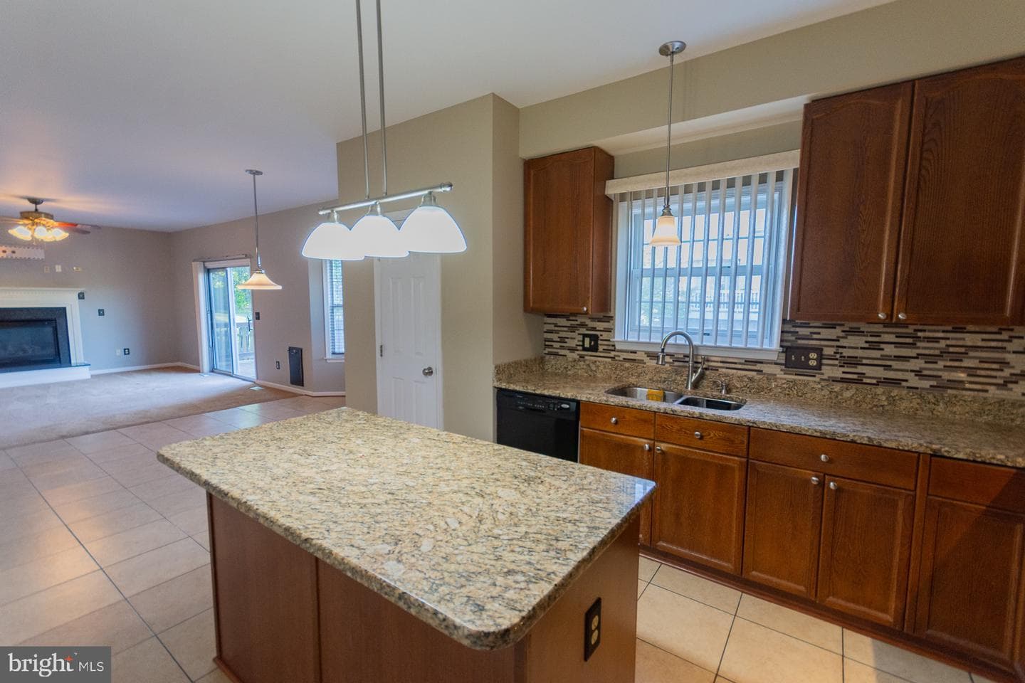 103 Lacosta Boulevard photo 21