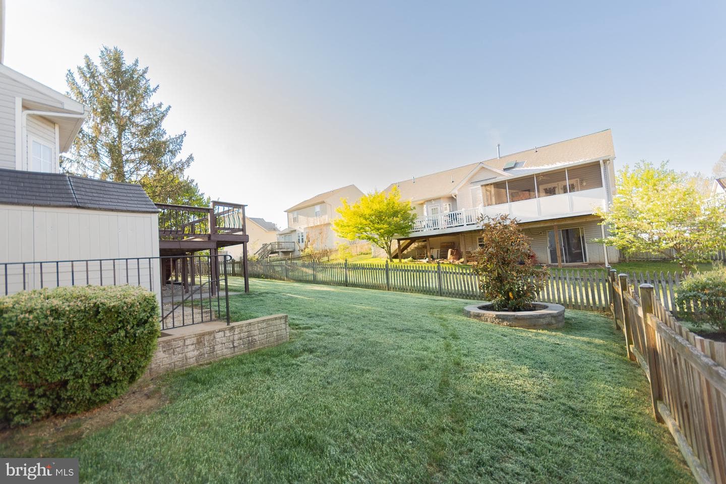 103 Lacosta Boulevard photo 78