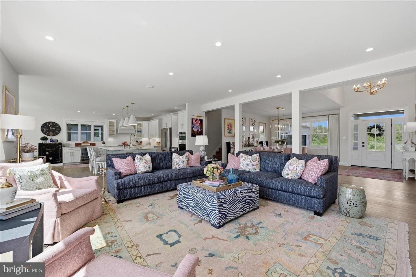 129 Agnese Court photo 32