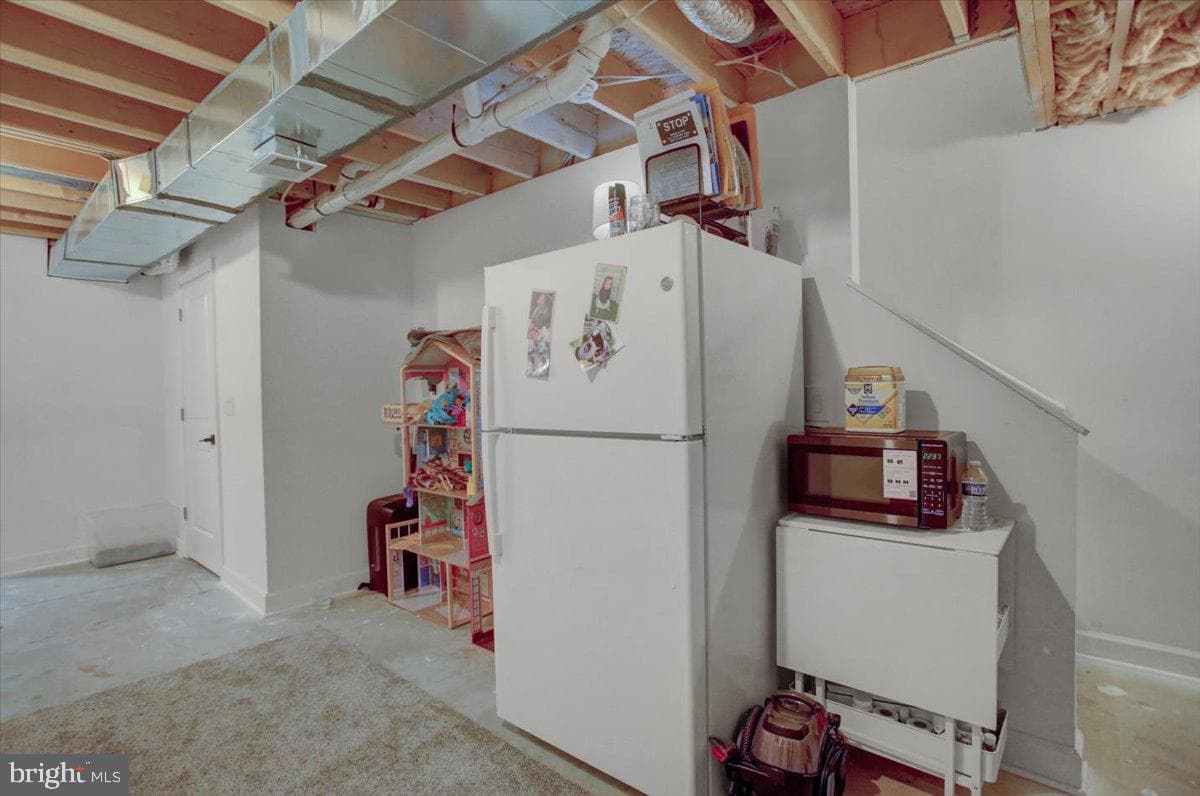28 Boothbay Drive photo 30