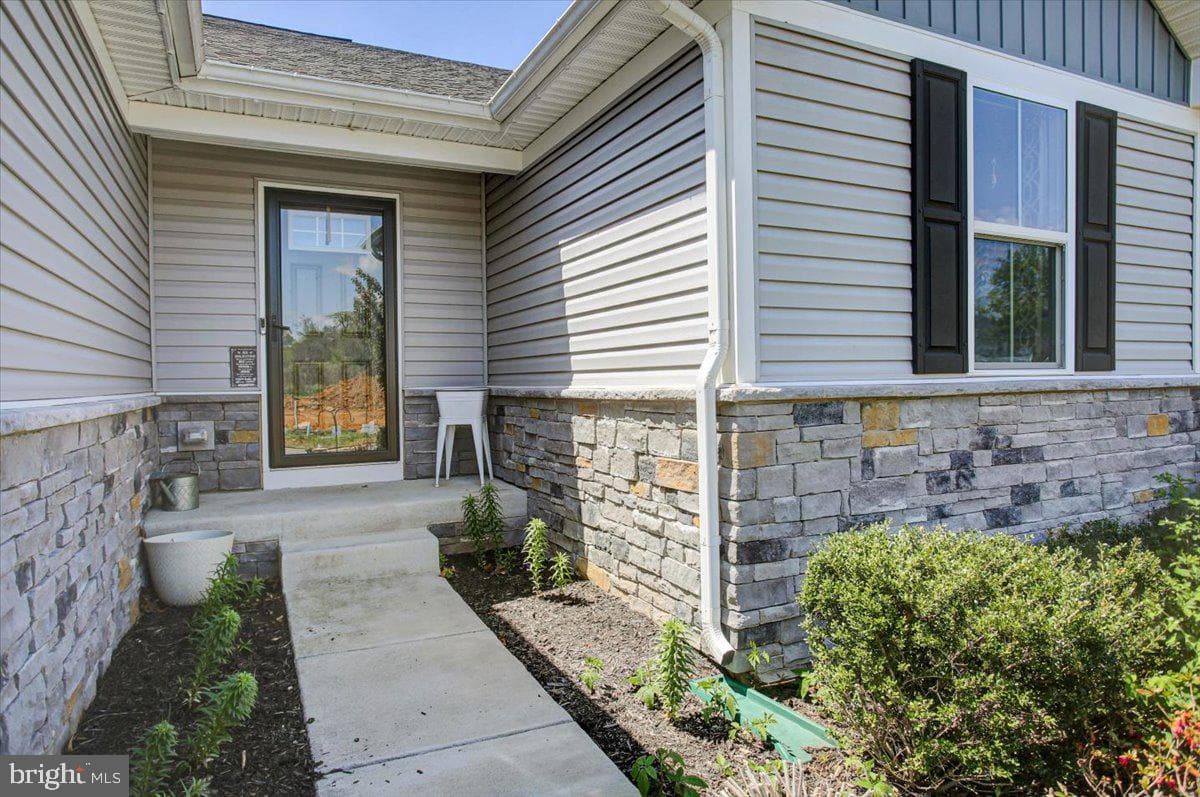 28 Boothbay Drive photo 9