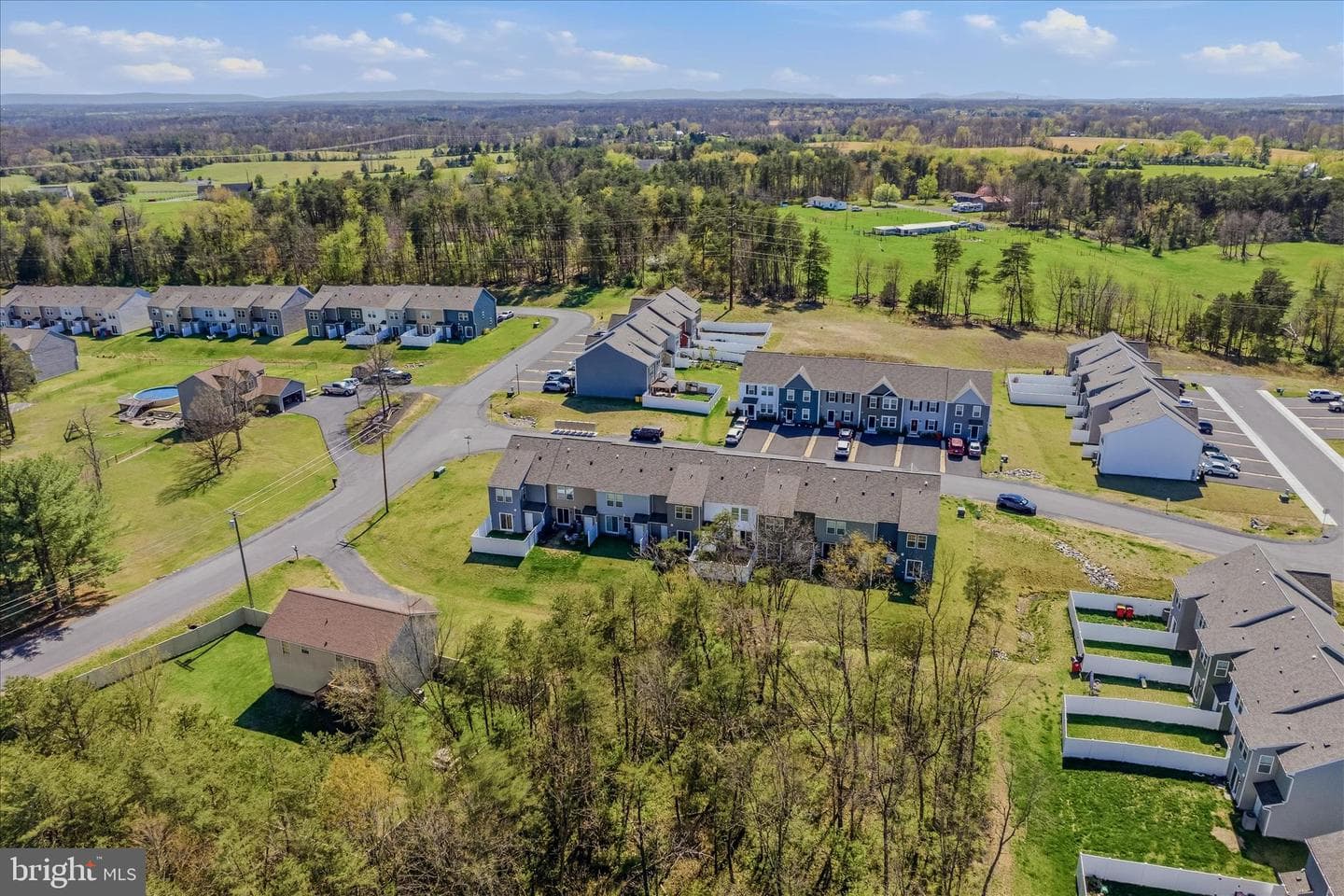 28 Gentle Breeze Drive photo 37
