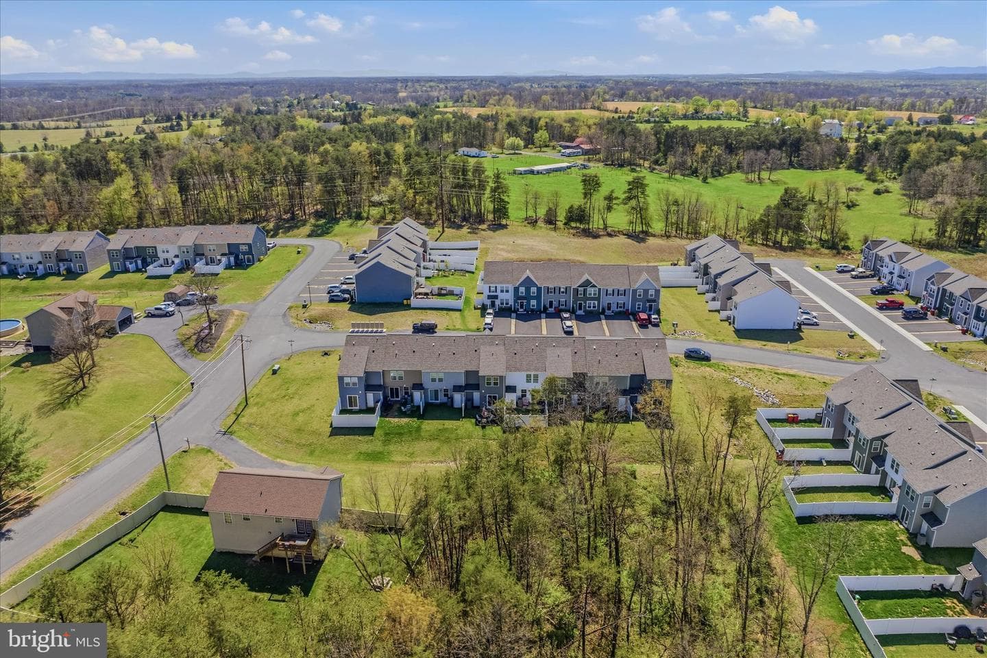 28 Gentle Breeze Drive photo 38