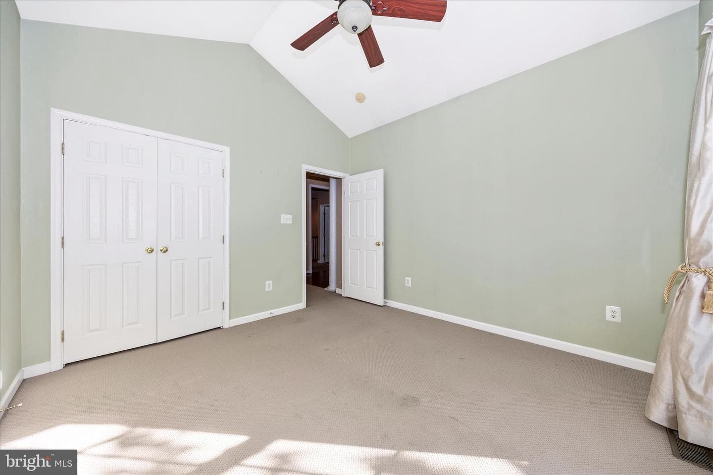 250 Dinwiddie Way photo 24