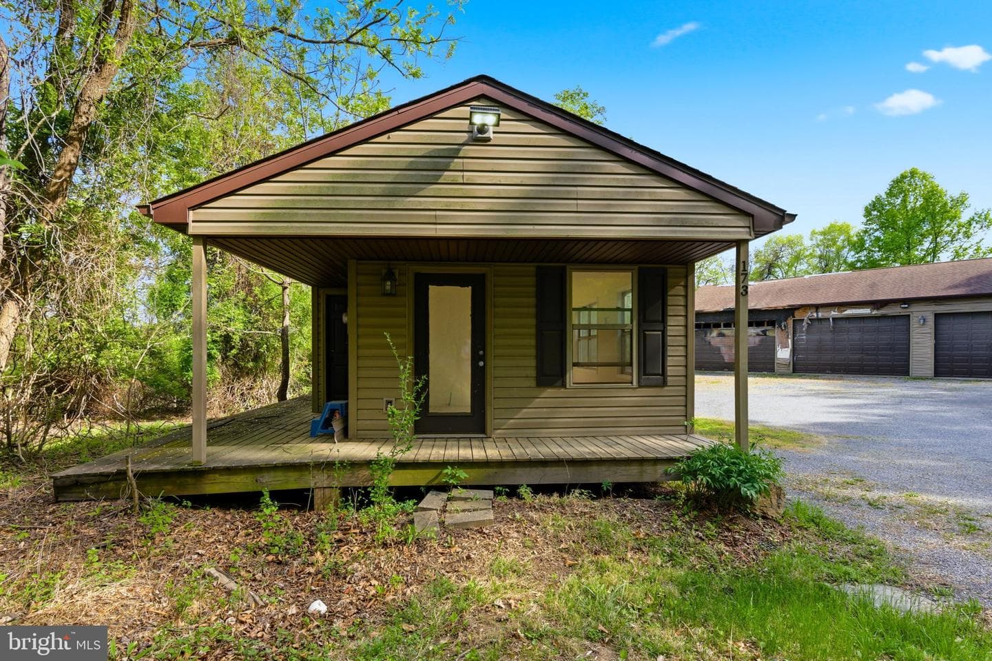 175 Rooney Road photo 17