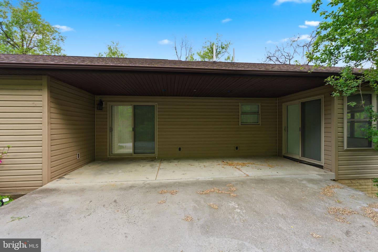 175 Rooney Road photo 67