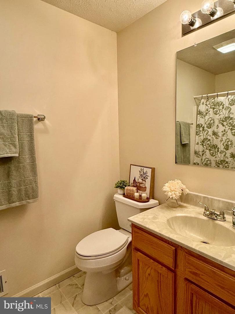 110 Pacific Boulevard photo 36