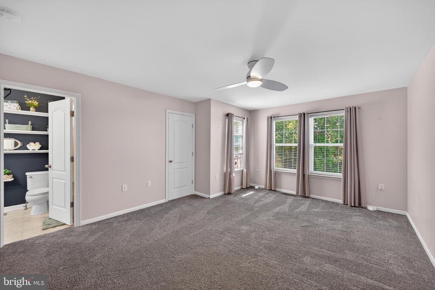 34 Teakwood Drive photo 5