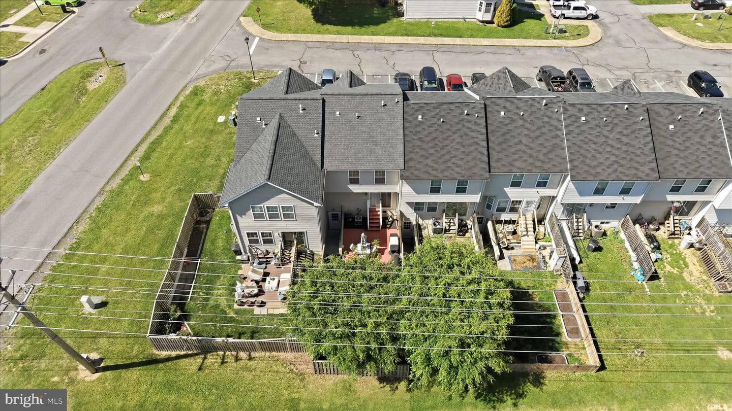 860 Marquette Drive photo 32