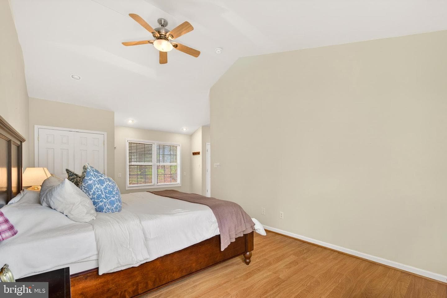 215 Ramblin Rose Lane photo 20