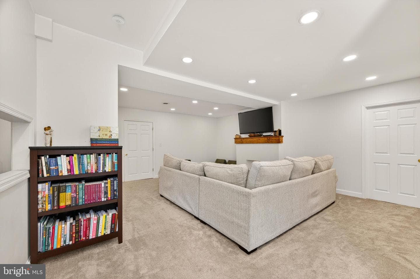 215 Ramblin Rose Lane photo 41