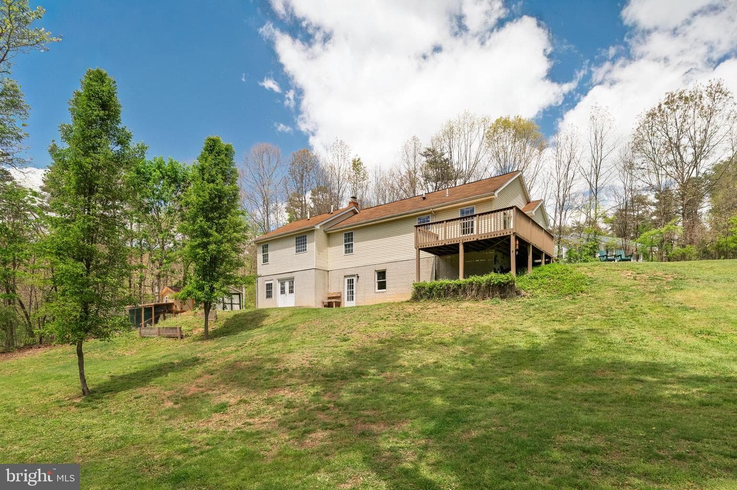 215 Ramblin Rose Lane photo 50