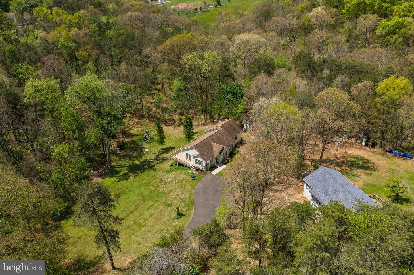 215 Ramblin Rose Lane photo 67