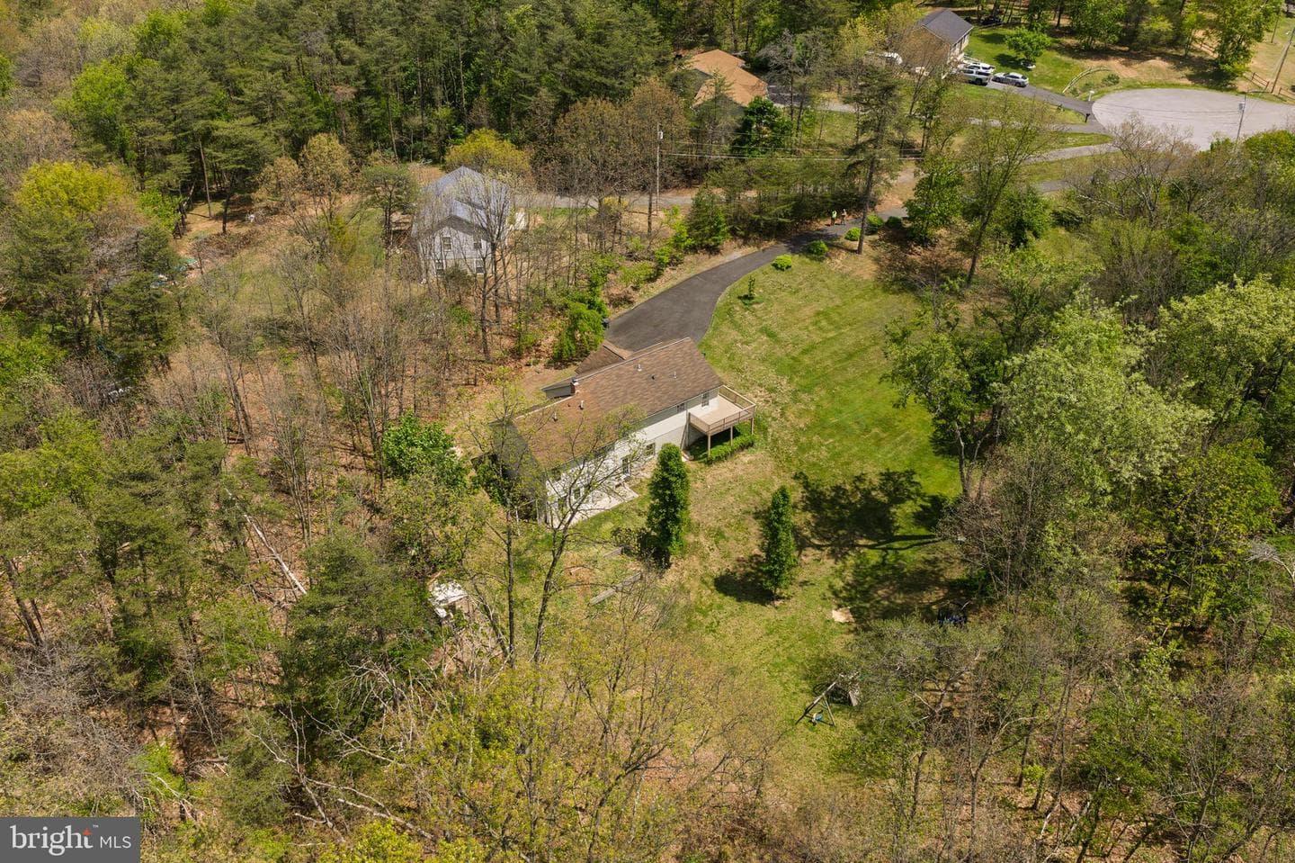 215 Ramblin Rose Lane photo 69