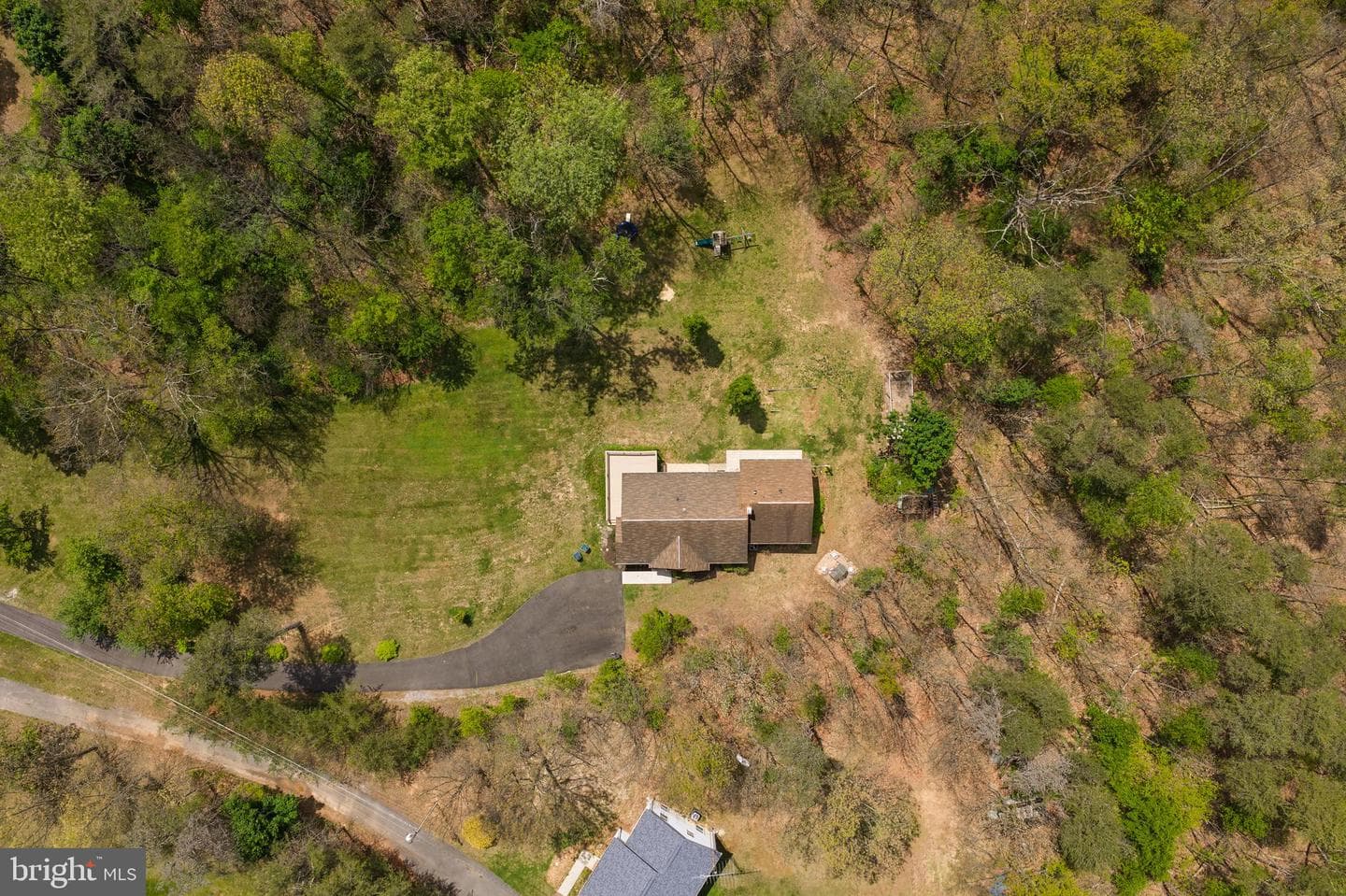 215 Ramblin Rose Lane photo 80