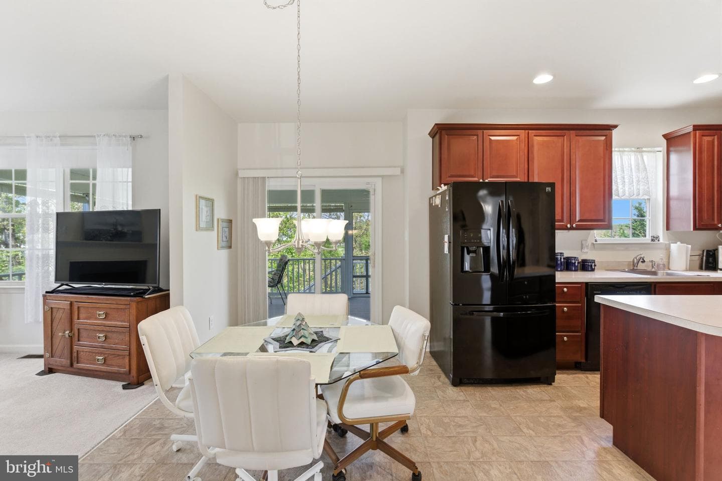 86 Cape Cod Circle photo 13