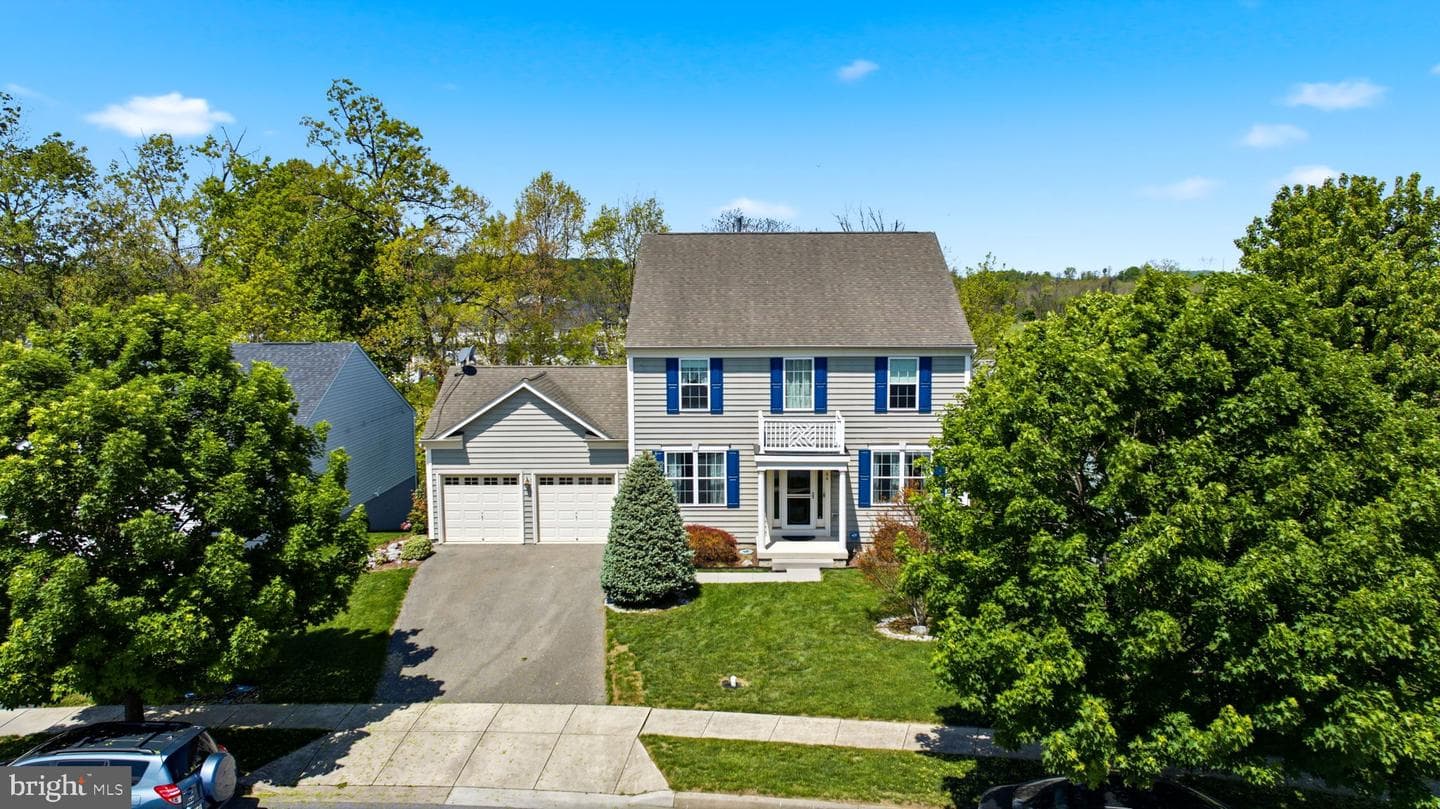 86 Cape Cod Circle, Martinsburg