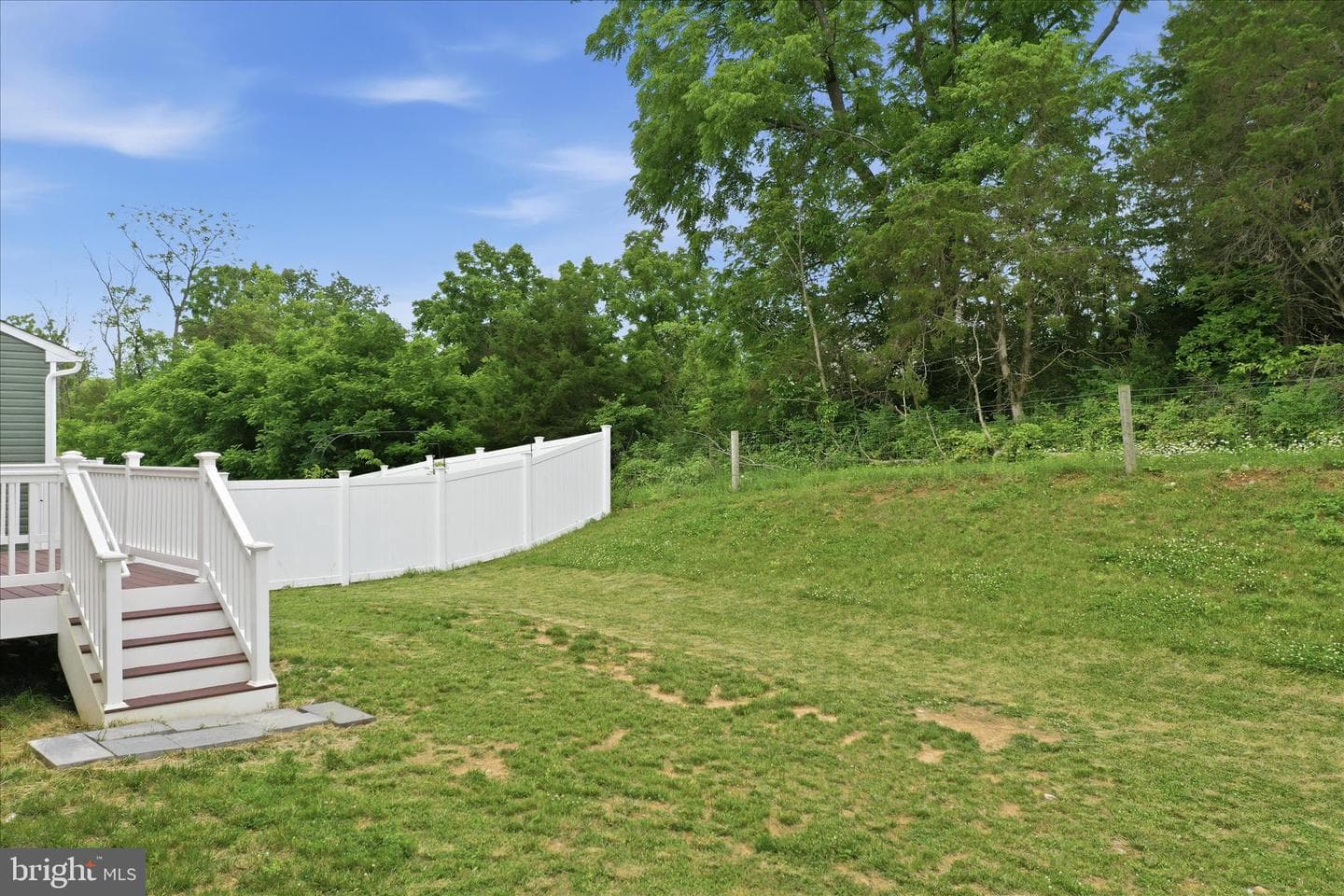 92 Belmont Place photo 47