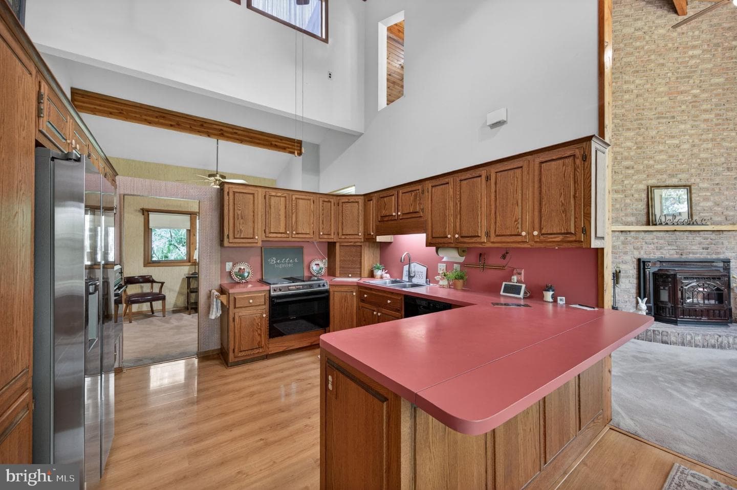 648 Abbie Lane photo 15