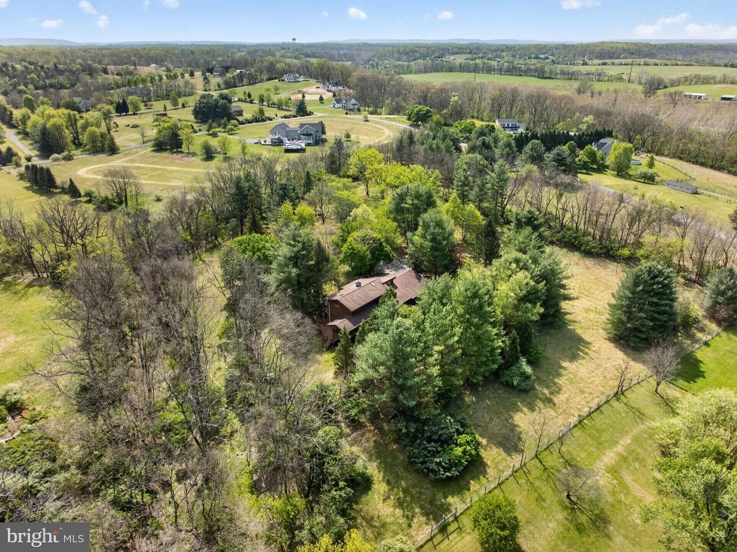648 Abbie Lane photo 47