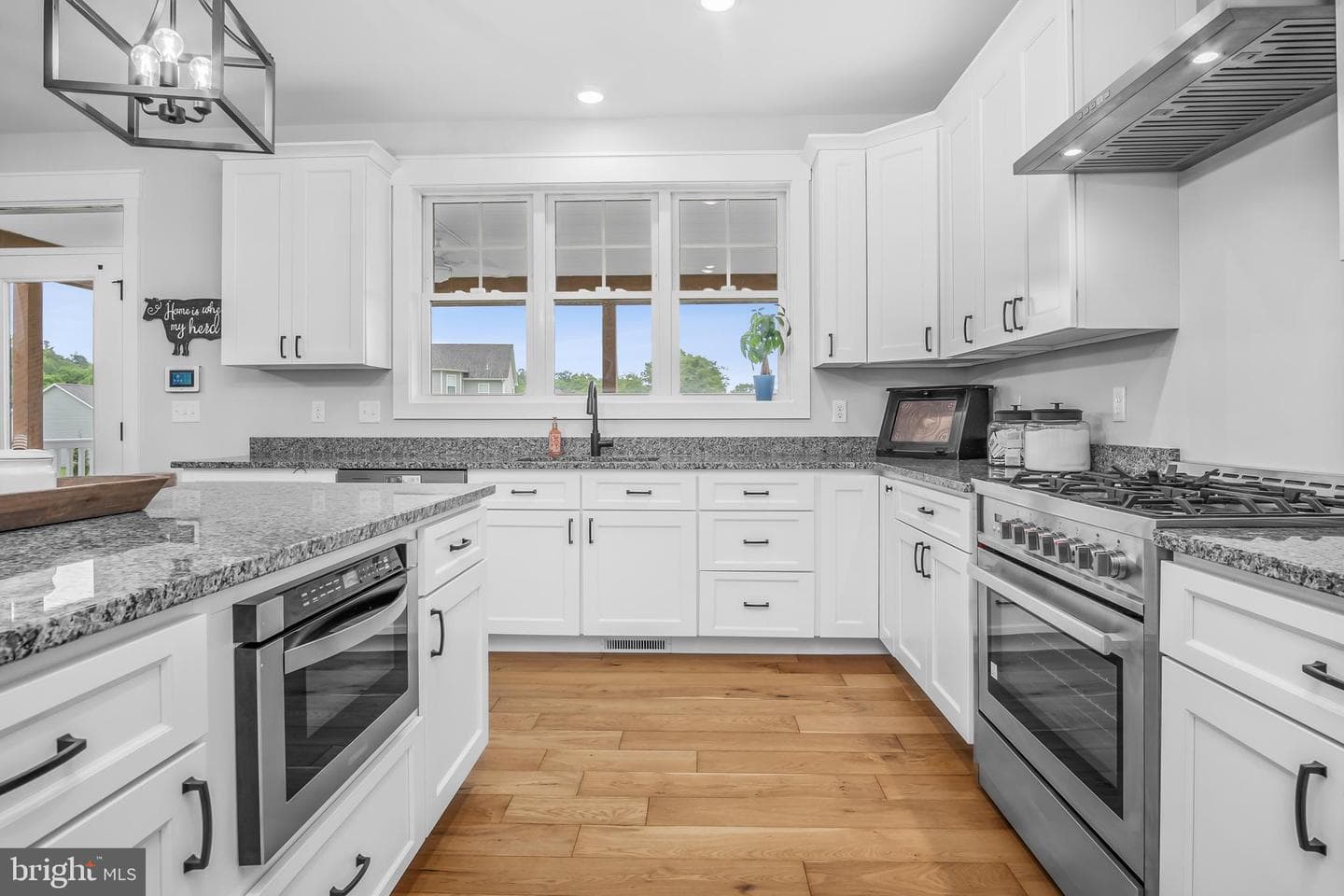 119 Varick Trl photo 10