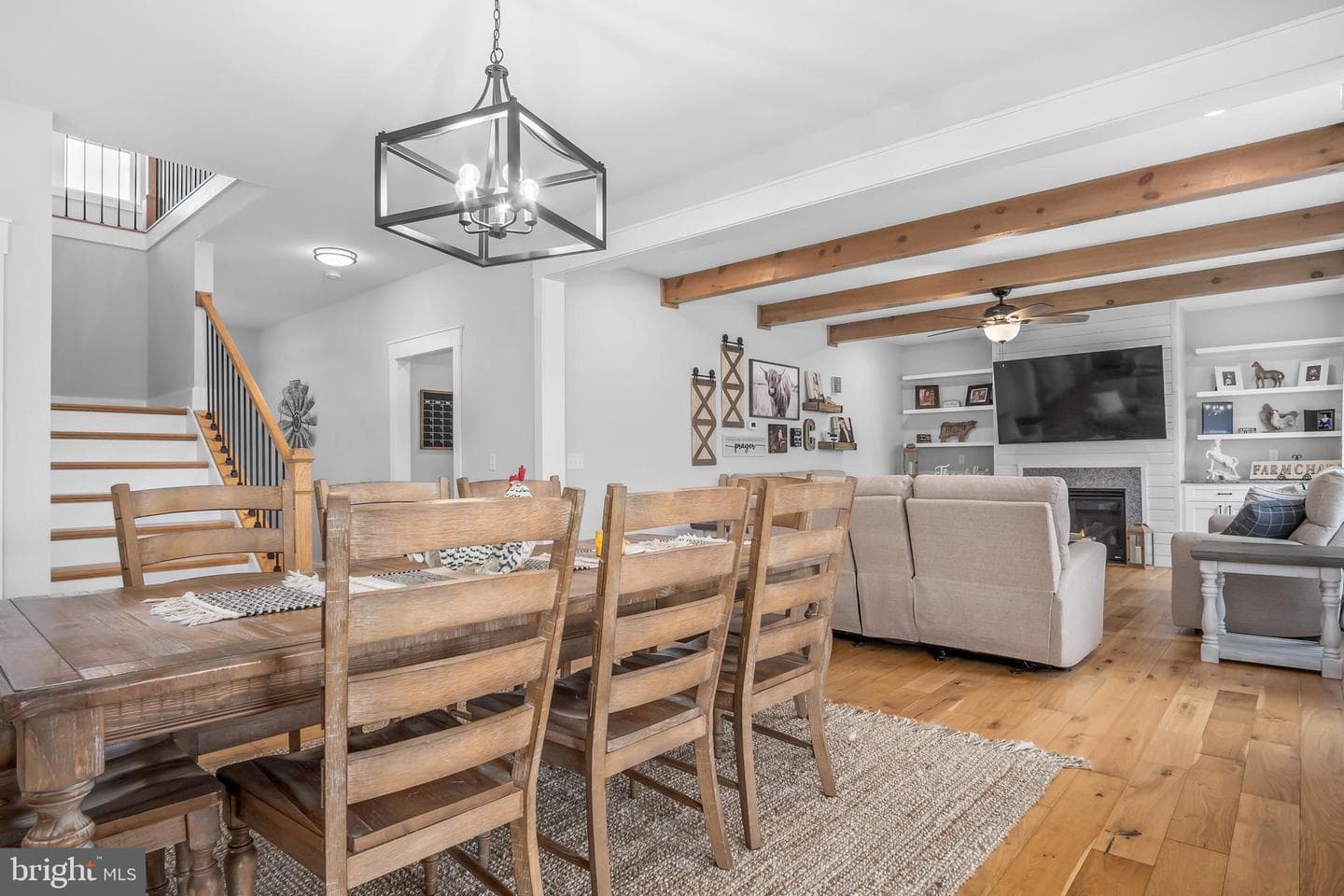 119 Varick Trl photo 3