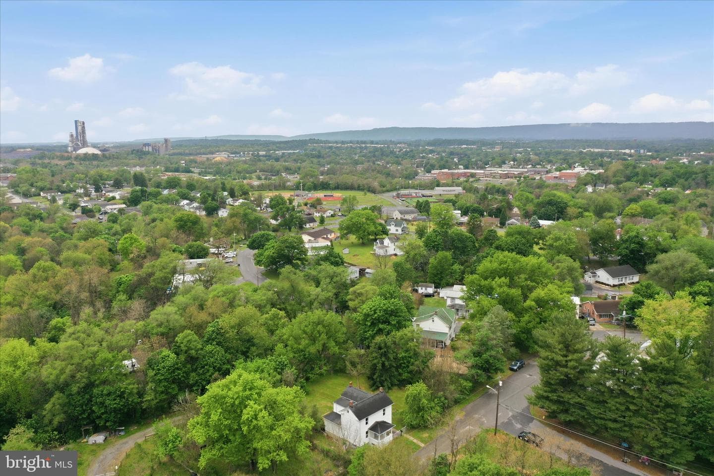 604 E Stephen Street photo 44