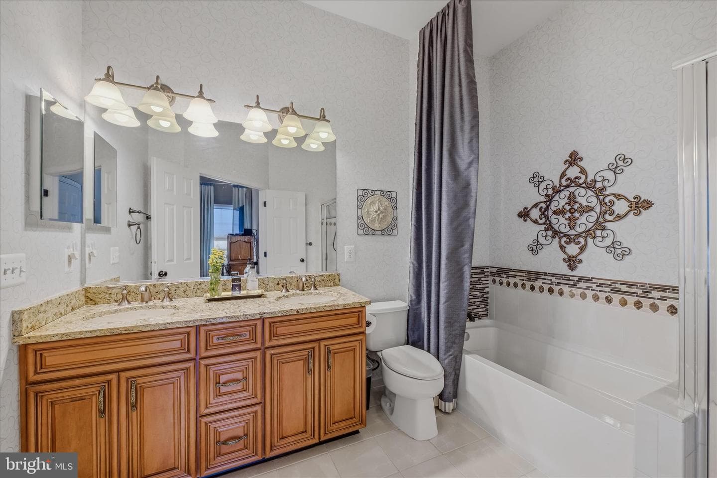 100 Darden Court E photo 23