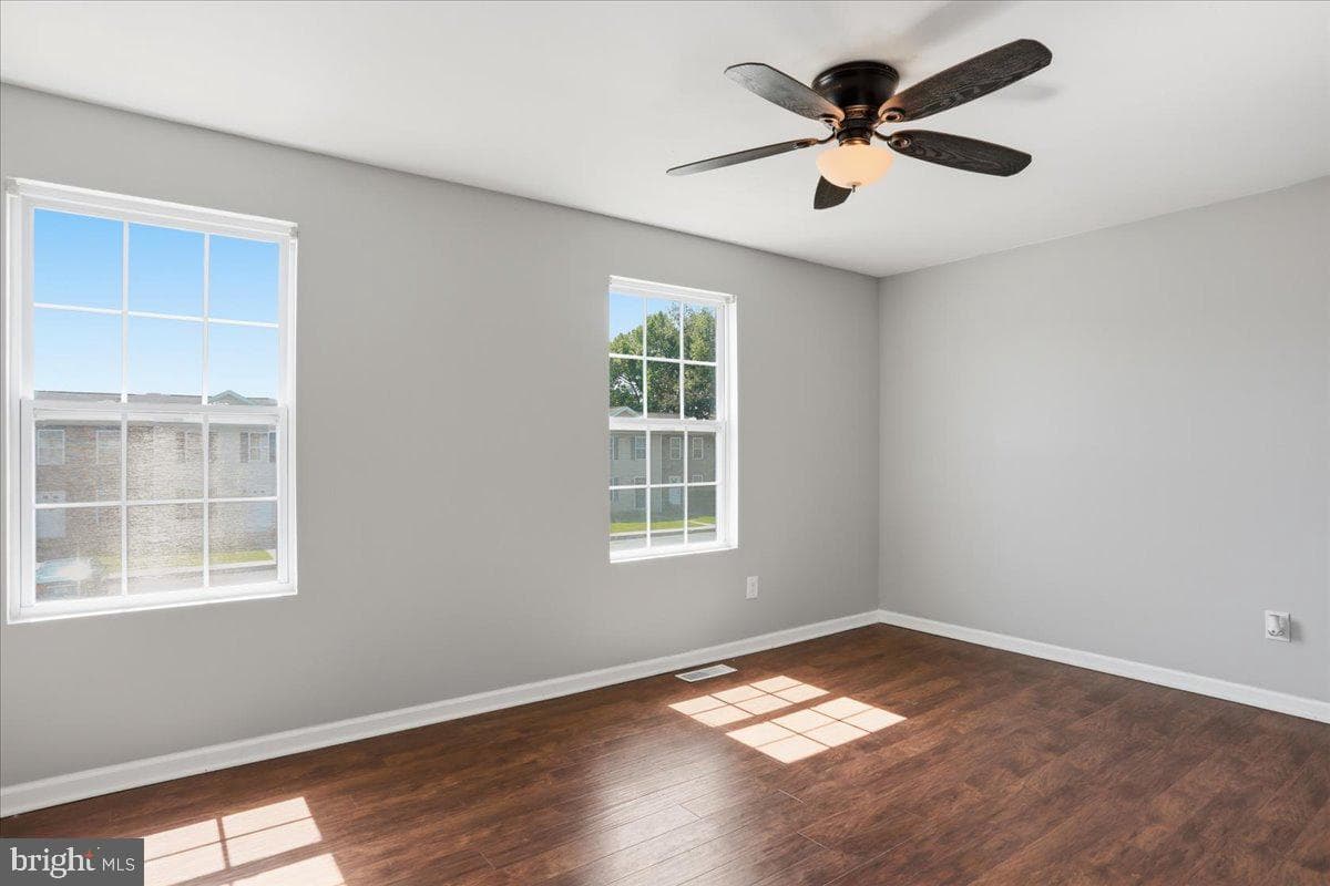 388 Dorothy Court photo 22
