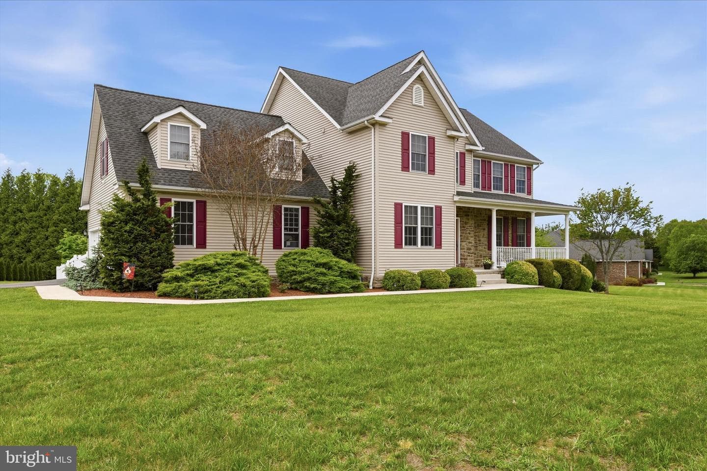 178 Stormfield Dr E photo 61