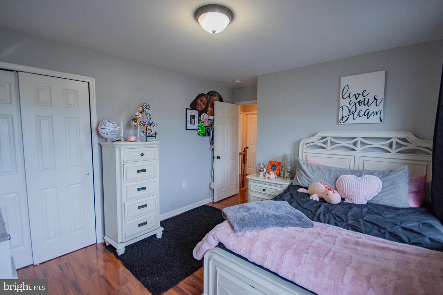 48 Toulouse Lane photo 28