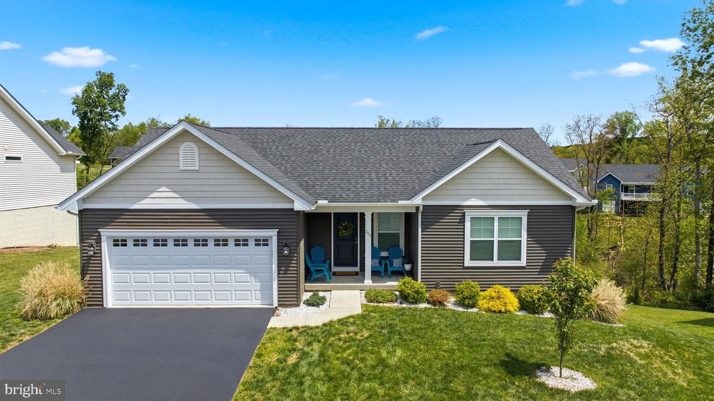 255 Quinella Court