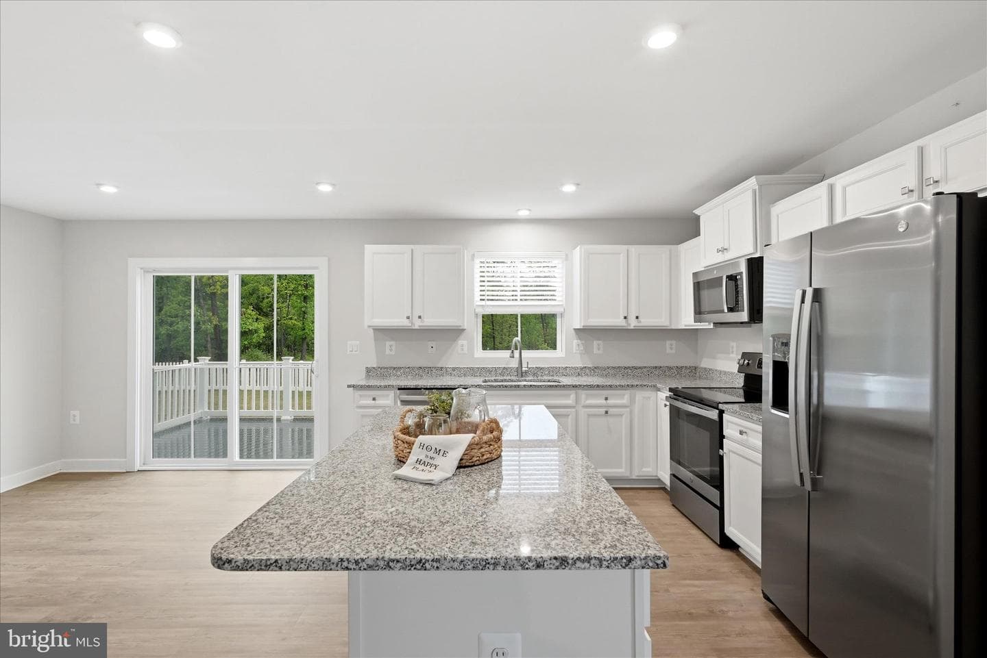 111 Hydro Road photo 13