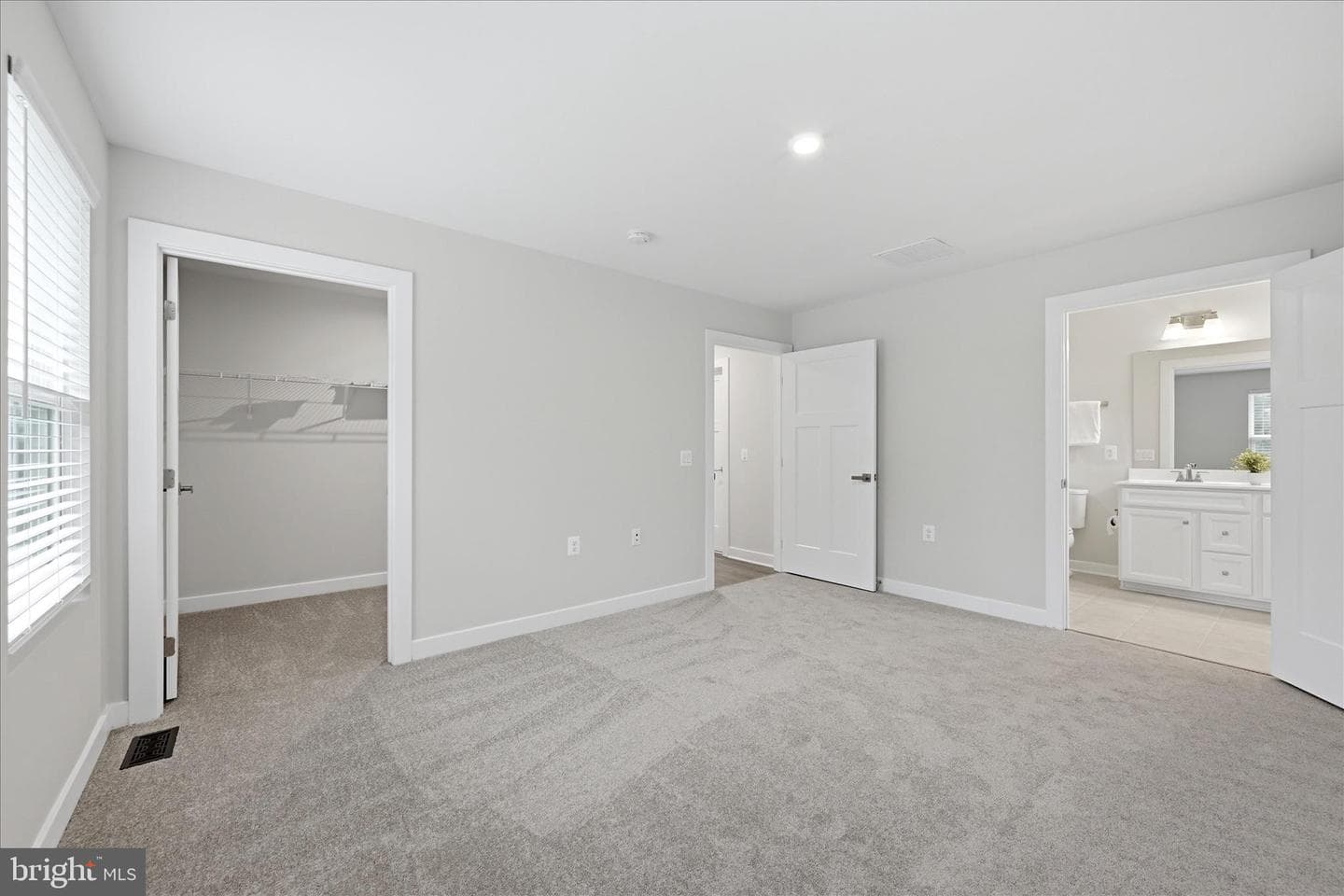 111 Hydro Road photo 23