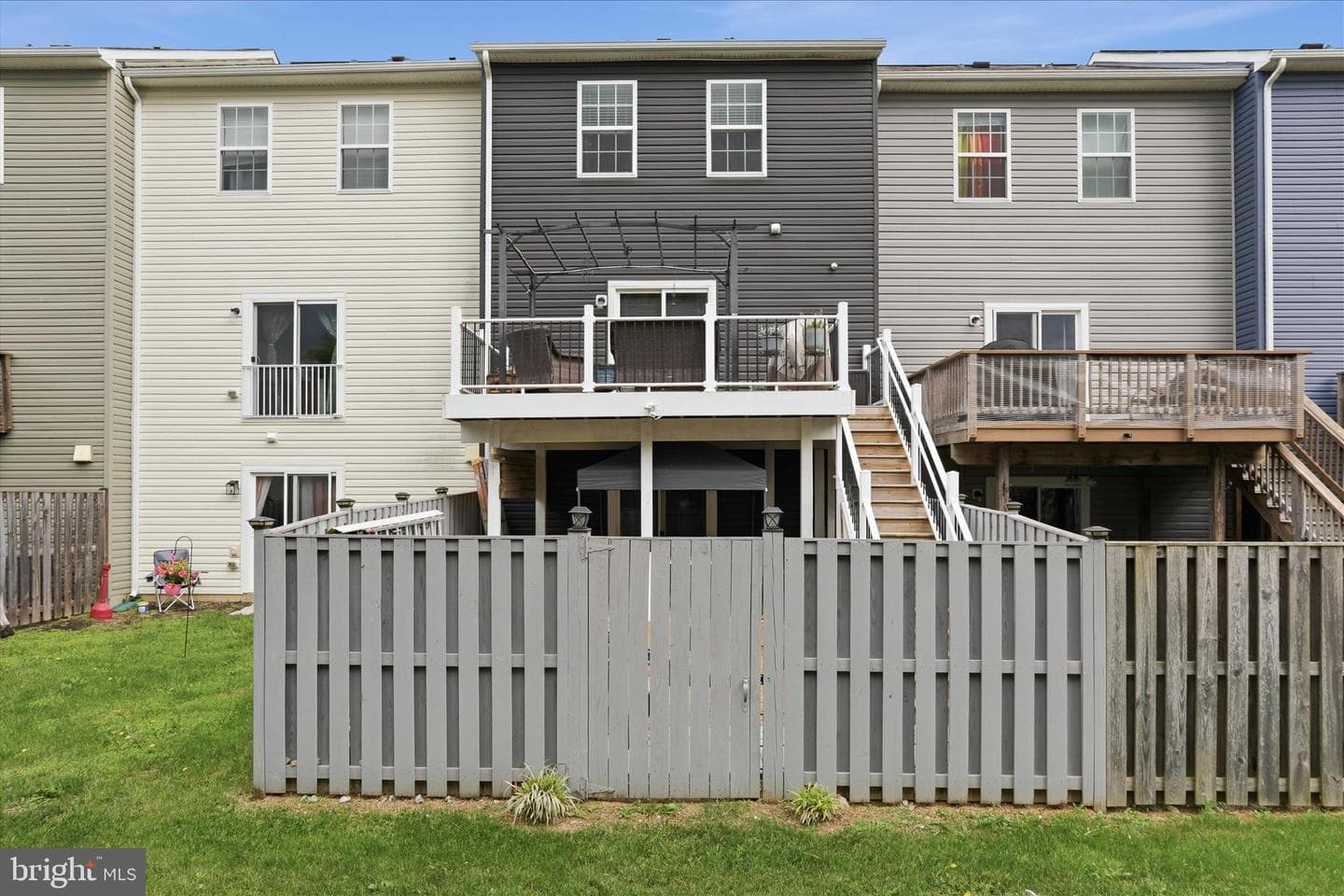 185 Magellan Drive photo 32