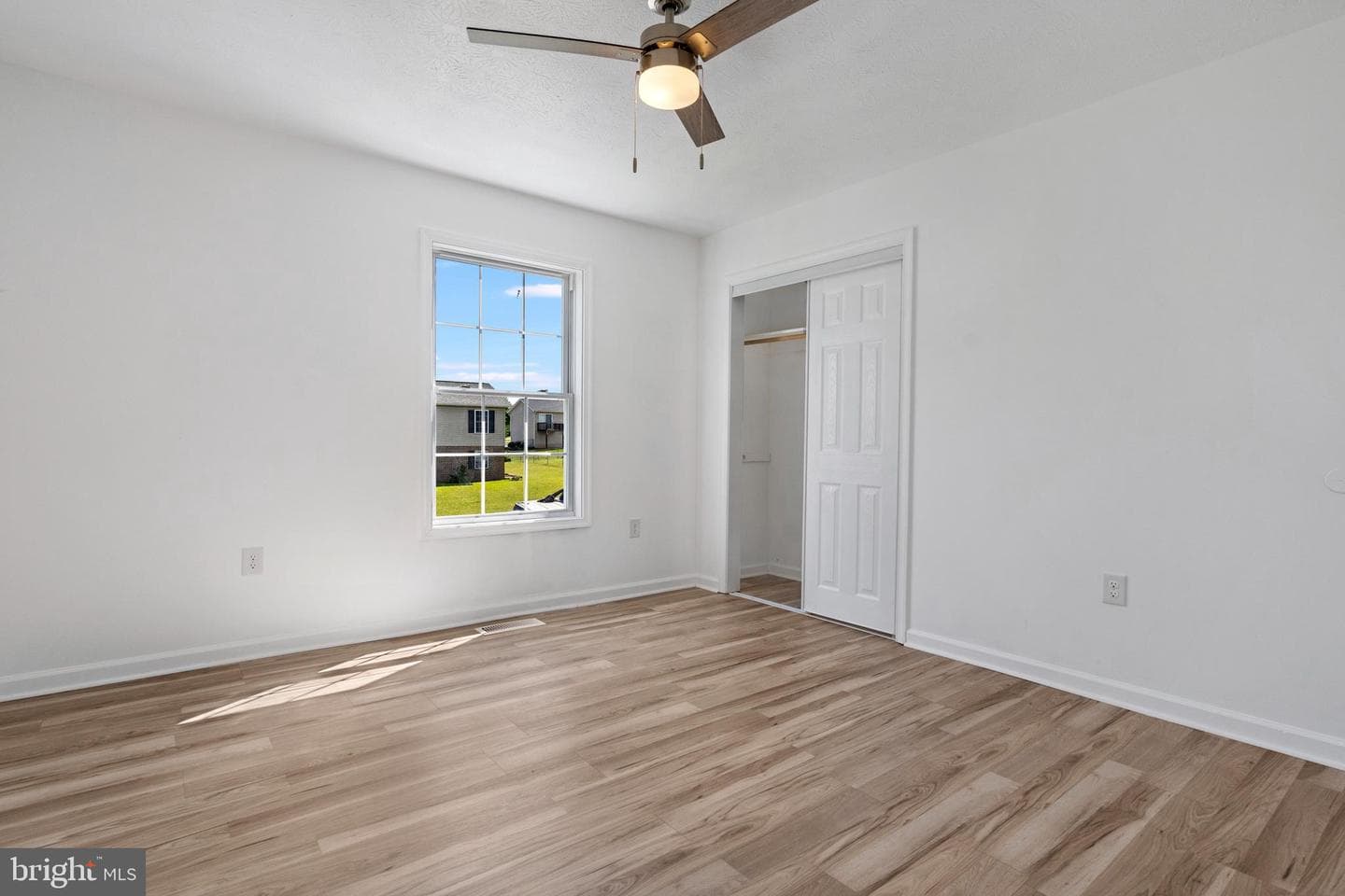 140 Thayers Gull Drive photo 22