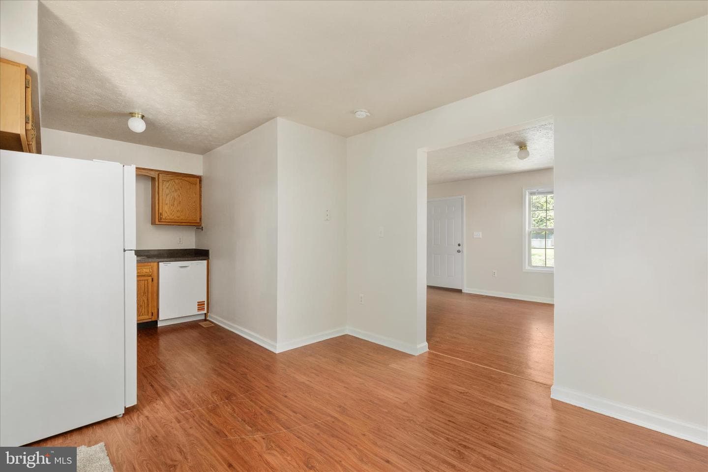 33 Dorothy Court photo 11