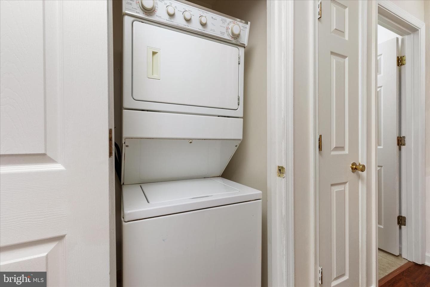 33 Dorothy Court photo 14