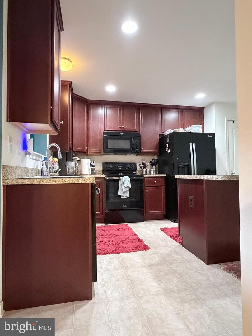 94 Teakwood Dr photo 12