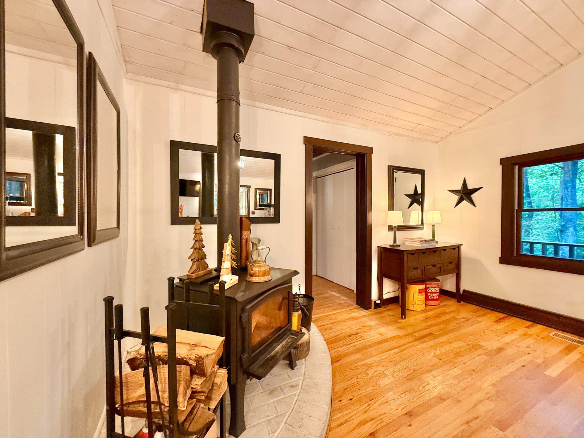579 Tuckahoe Trl photo 16
