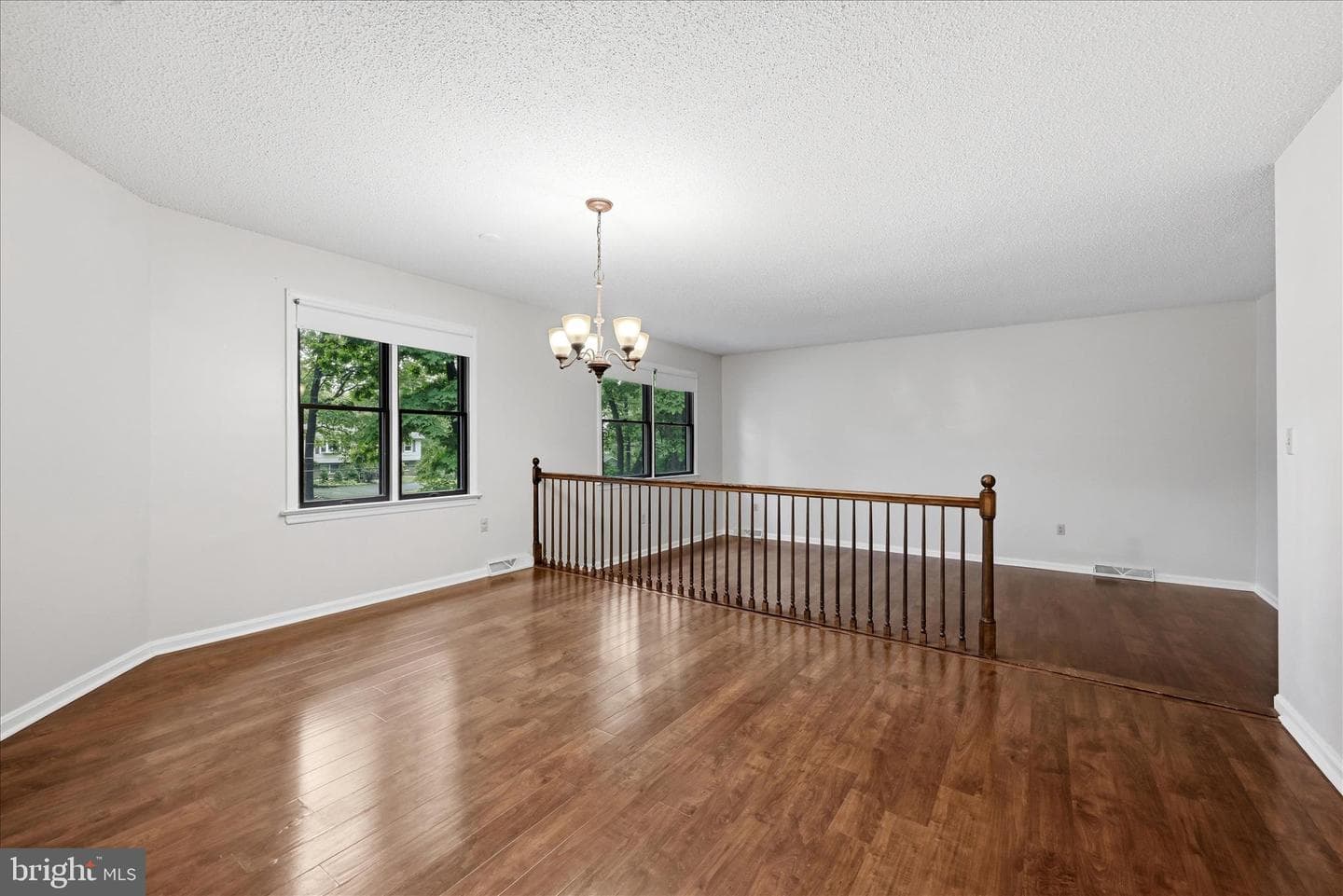 243 Tanbridge Drive photo 10