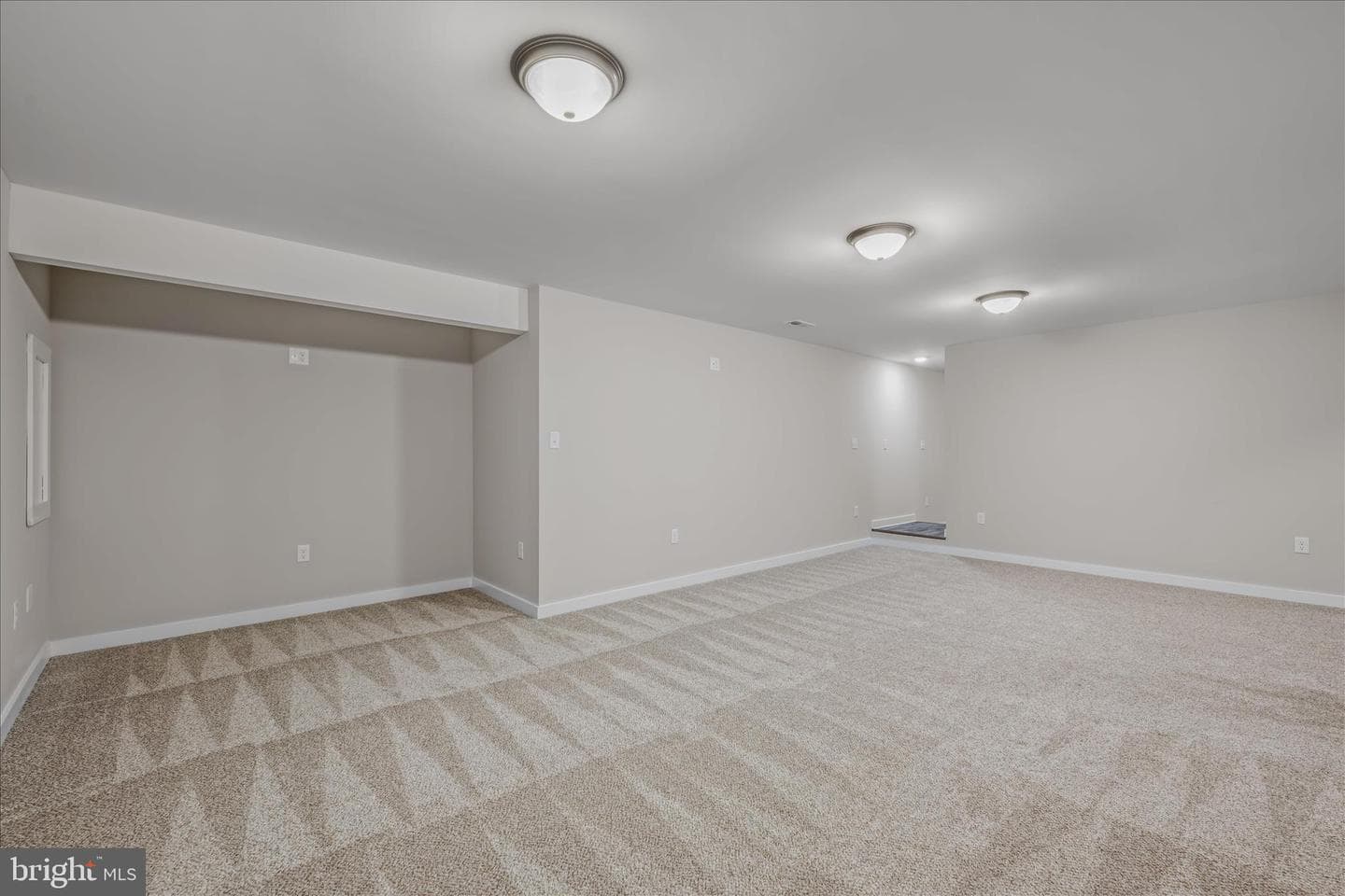 84 Huntsville Court photo 33