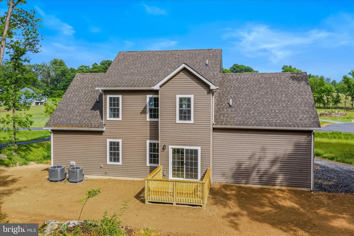 84 Huntsville Court photo 45