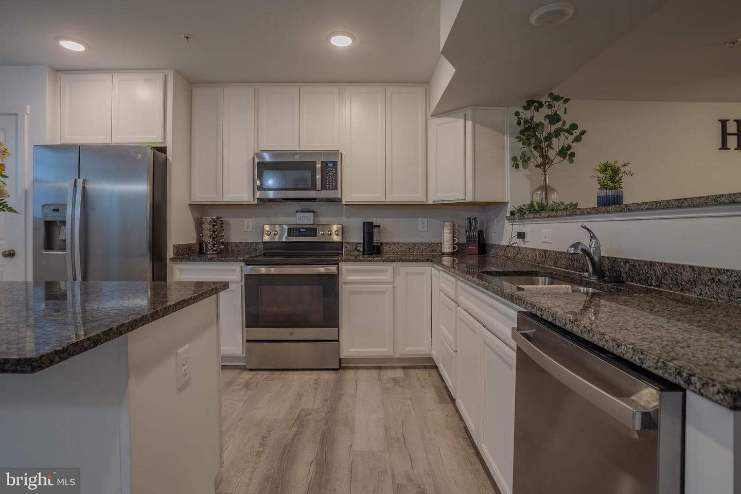 81 Heritage Hills Drive photo 11